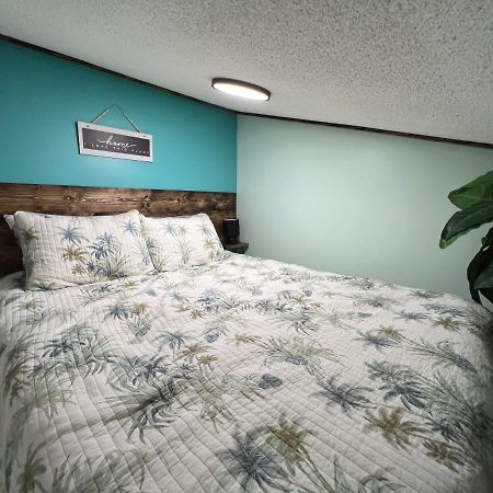 Cozy Loft With Parking And Private Patio W/ Grill Apartment วิลมิงตัน ภายนอก รูปภาพ