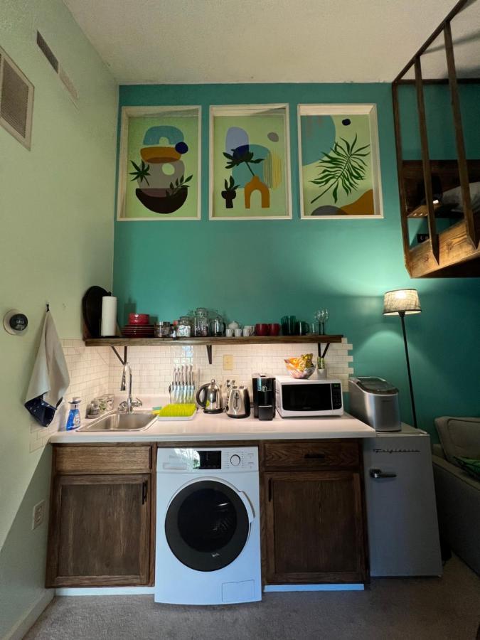 Cozy Loft With Parking And Private Patio W/ Grill Apartment วิลมิงตัน ภายนอก รูปภาพ