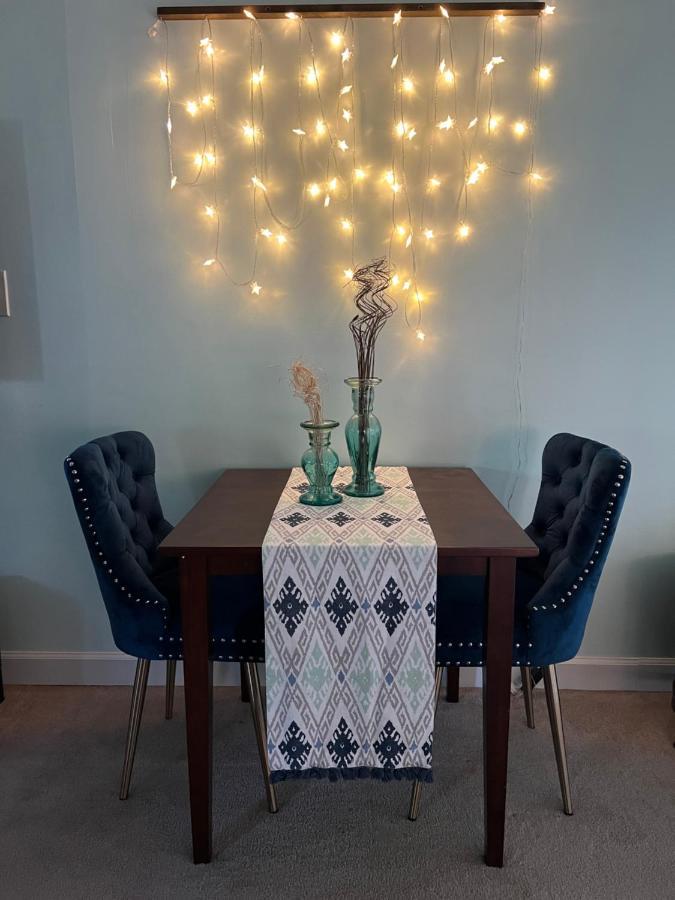 Cozy Loft With Parking And Private Patio W/ Grill Apartment วิลมิงตัน ภายนอก รูปภาพ